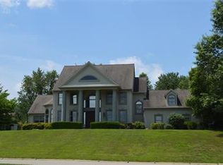7386 Hillsite Dr, Newburgh, IN 47630