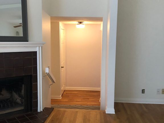 5th image of 1018 E 3rd St APT C