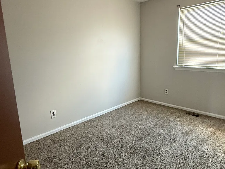 813 Christopher Pl #B — Photo 2