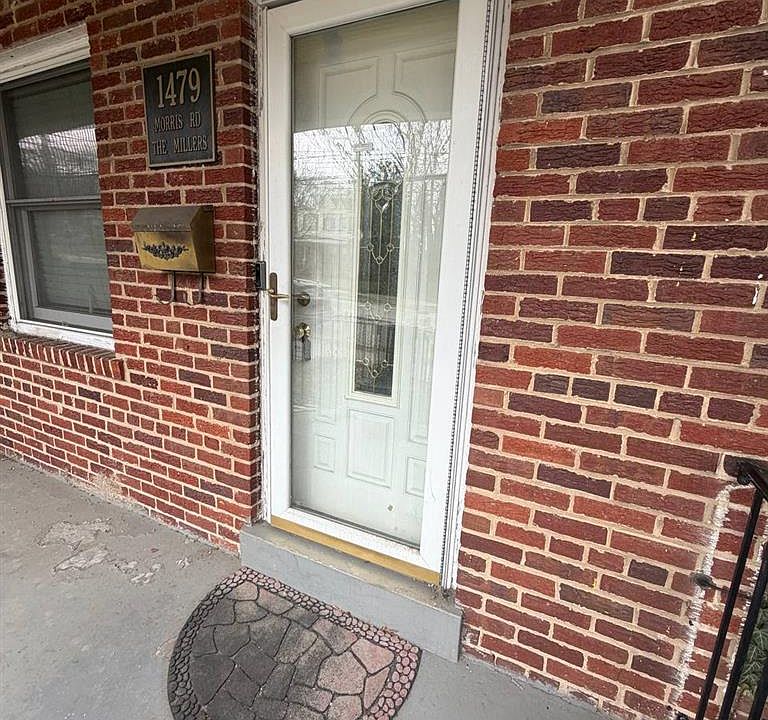 1st image of 1479 Morris Rd SE