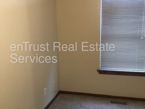 3rd image of 2912 Estrella Brillante St NW
