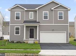 3 Old School House Rd, Sicklerville, NJ 08081