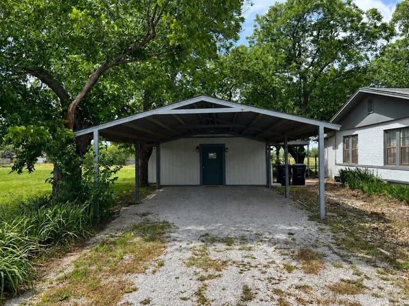 825 Graham St APT 825, Tuscola, TX 79562