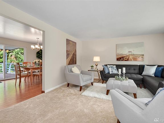 4th image of 9609 167th Ave NE