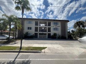 348 S Federal Hwy, Dania, FL