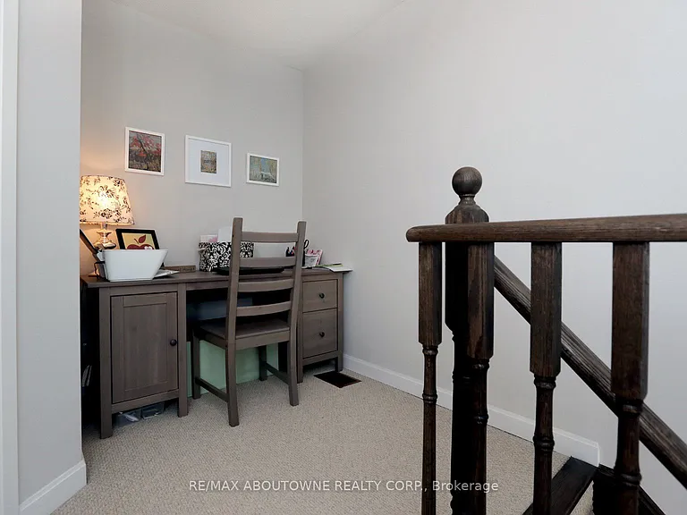 165 Hampshire Way #126 — Photo 18