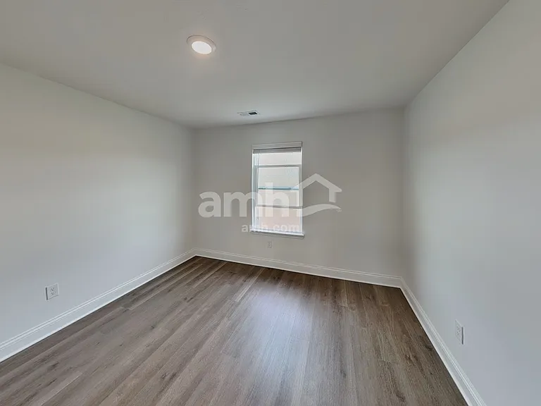 9034 Henley Ave — Photo 14