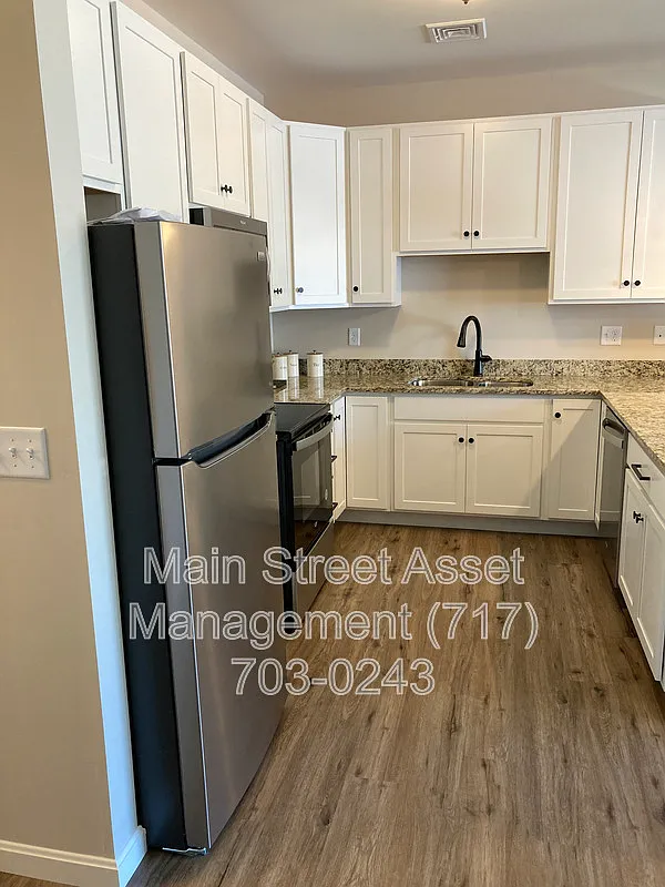 2 bed, 2.0 bath, 1015 sqft, $1,695 — Photo 4