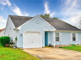 1089 Dumas Ct, Virginia Beach, VA 23454