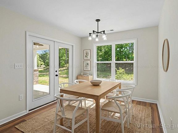 5th image of 9 Randolph Cv