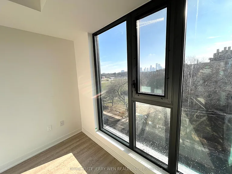 250 Lawrence Ave W #613 — Photo 7