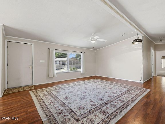 3rd image of 692 N Mesquite Tree Dr #211