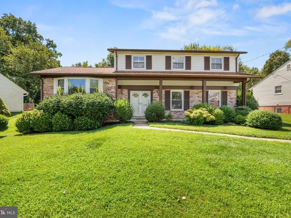 11704 Rosalinda Dr, Rockville, MD 20854