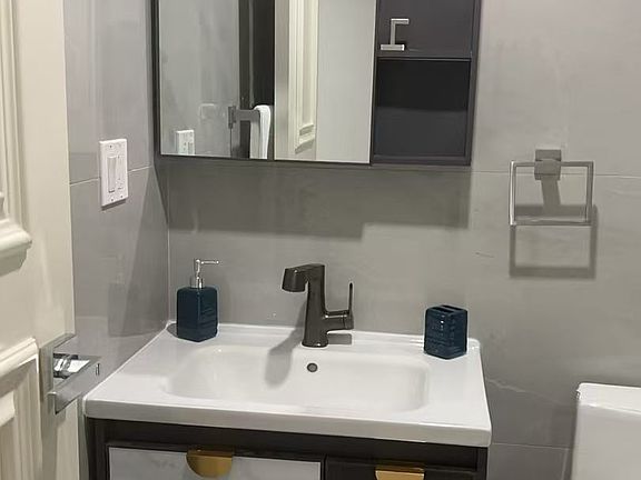 2nd image of 14007 32nd Ave #3