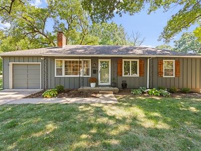 8863 Switzer Rd, Overland Park, KS, 66212