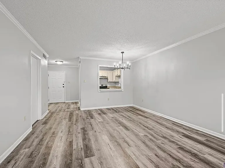4735 Government St #202 — Photo 5