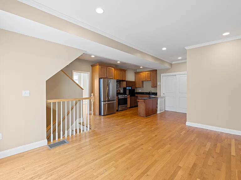 3 Prospect Hill St #3 — Photo 6