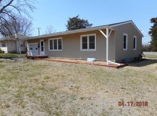 405 Charles Rd, Abilene, KS 67410