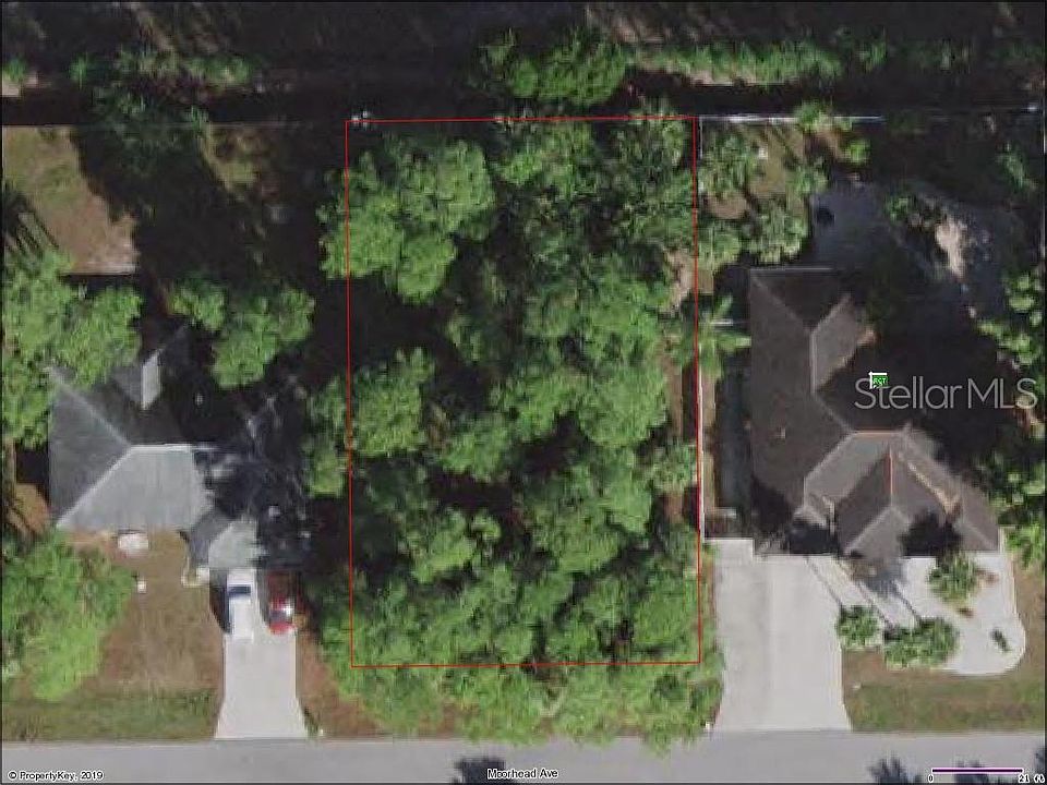 1st image of 23362 Moorhead Ave