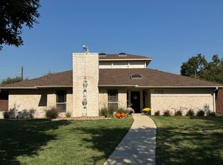 7115 Crooked Oak Dr, Dallas, TX 75248