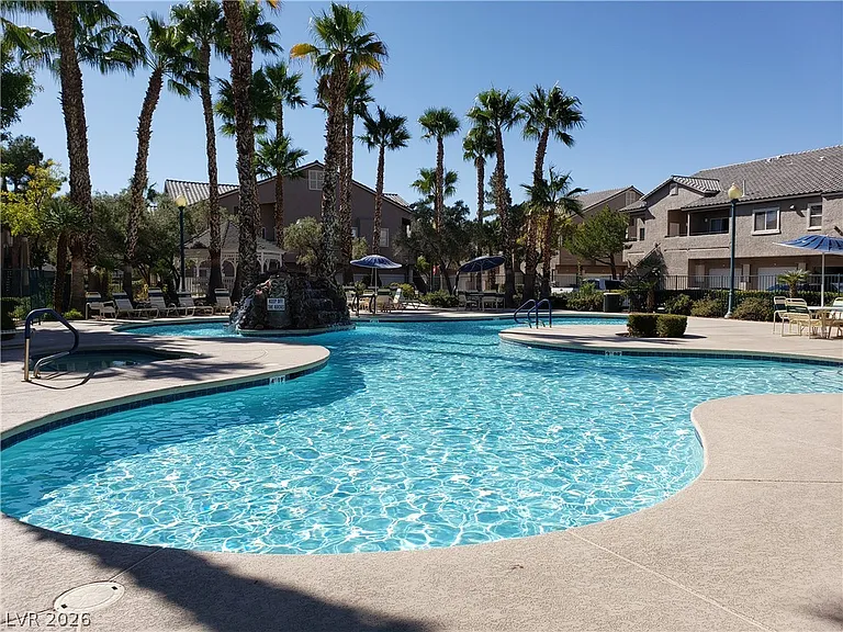 2100 Quarry Ridge St #207 — Photo 95