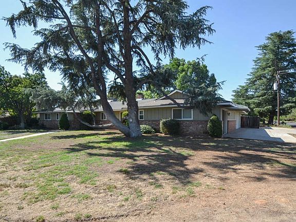 4th image of 214 W San Jose Ave