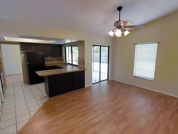 5th image of 5204 1st Avenue Dr NW
