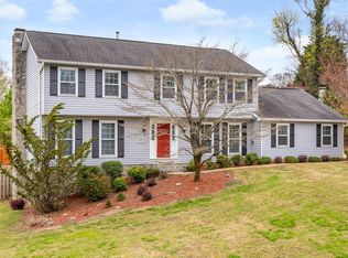 1612 Lake Marina Dr, Hixson, TN 37343