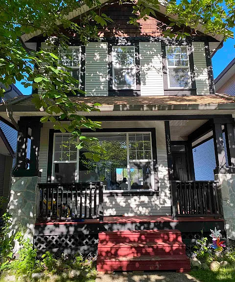 243a St — Photo 1
