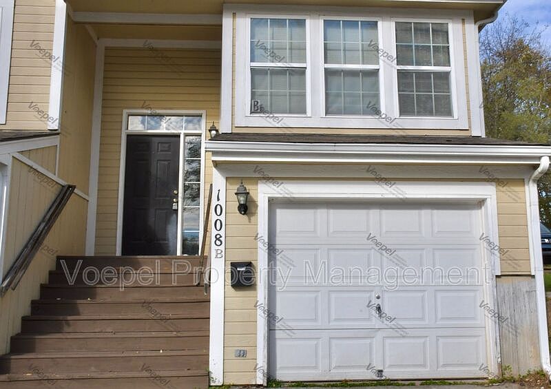 1st image of 1008 W Linden Ave #B