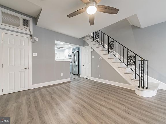 4th image of 2621 S Rosewood St