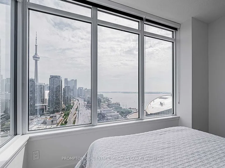17 Bathurst St #3810 — Photo 10