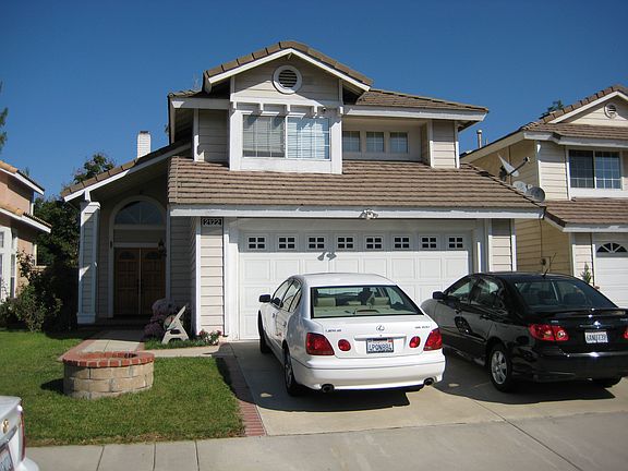 2nd image of 2122 E Wild Flower Ln