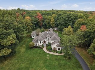 37 Putnam Hill Rd, Sutton, MA 01590