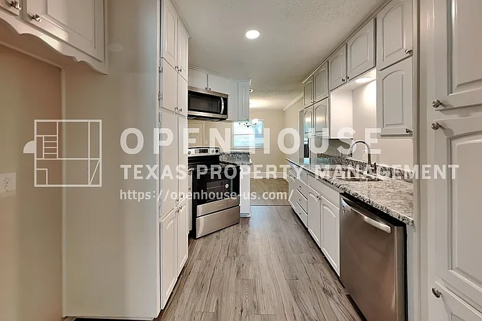 2137 Mountainview Dr — Photo 8