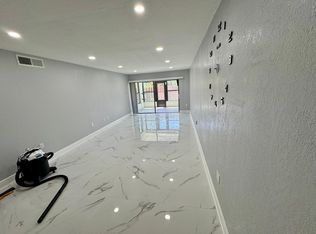 705 S Village Dr N APT 107, Saint Petersburg, FL 33716