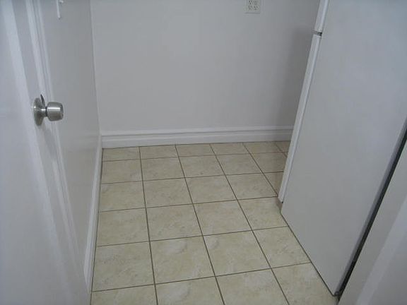 5th image of 3521 32nd St APT A3