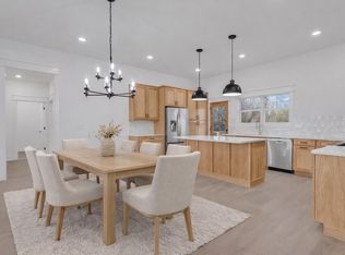 1111 Abiff Rd, Bon Aqua, TN 37025