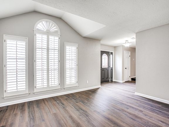 2nd image of 15311 Hillside Park Way