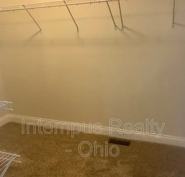 9390 Woodbine Way — Photo 31
