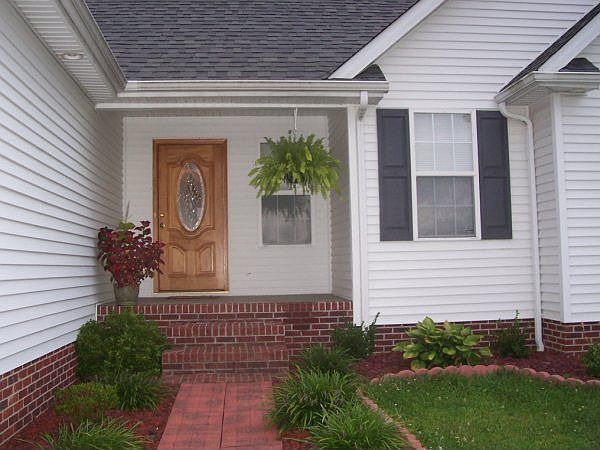 2nd image of 200 Autumn Ridge Rd