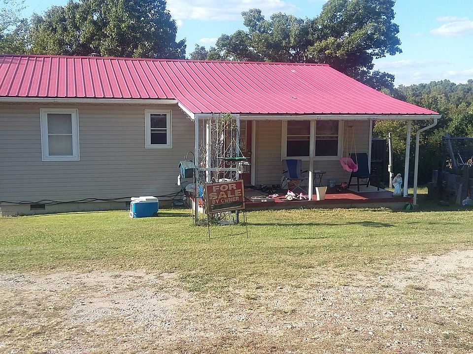 1st image of 550 Collie Town