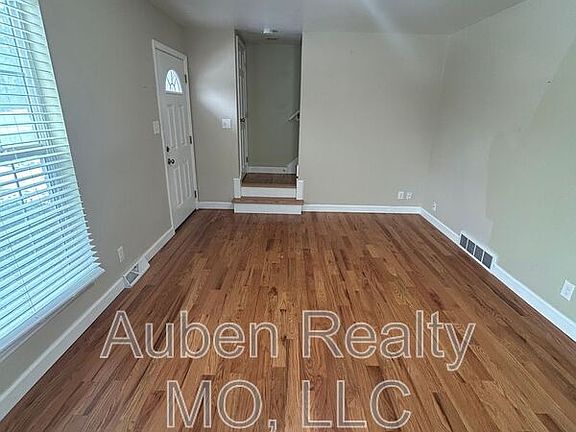2nd image of 6608 Metcalf Ave
