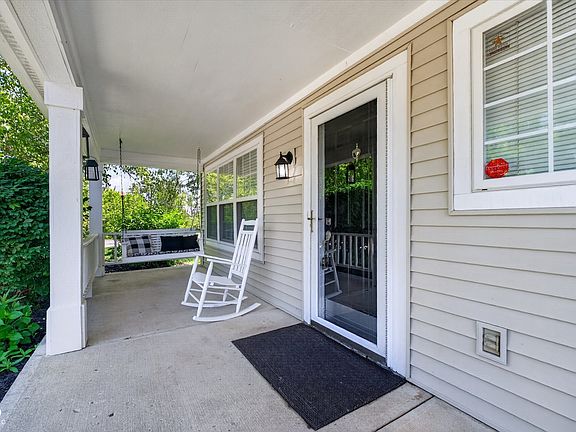 3rd image of 5027 Brookstone Way