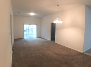 8196 Cabin Lake Cir UNIT 104, Jacksonville, FL 32256