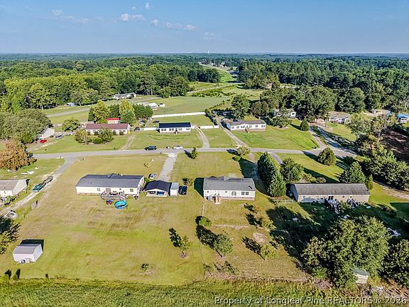 3rd image of 160 Water Hills Ln