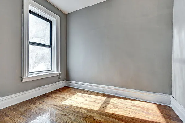 Rented by Executive Towers  | media 11