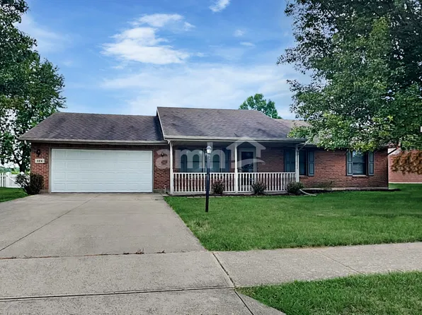 124 Irongate Dr, Englewood, OH 45322