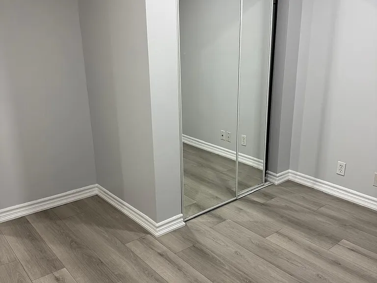 5645 Longford Dr #BASEMENT — Photo 10