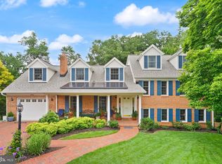 1902 Ancilla Ct, Alexandria, VA 22307